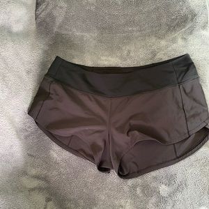 Lululemon Speed Up 2.5 Shorts